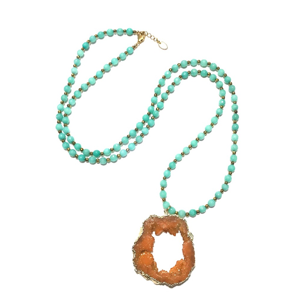 Handmade druzy pendant bead necklace